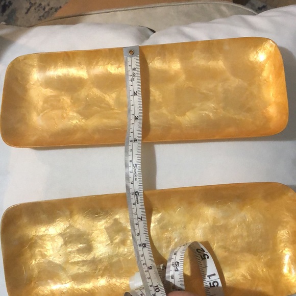 Set of Two Capiz Shell Trays in Gold - Picture 3 of 4